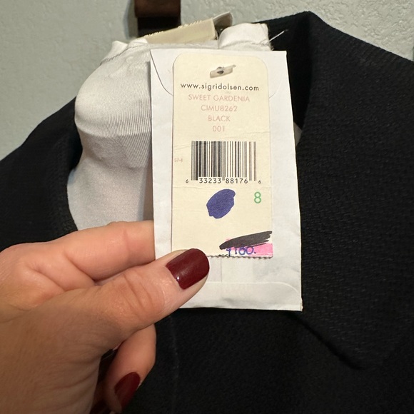 Sigrid Olsen collection 2 piece suite set. - Picture 10 of 12